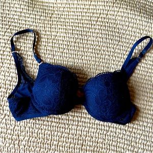 Navy Lace Aerie Push up Bra